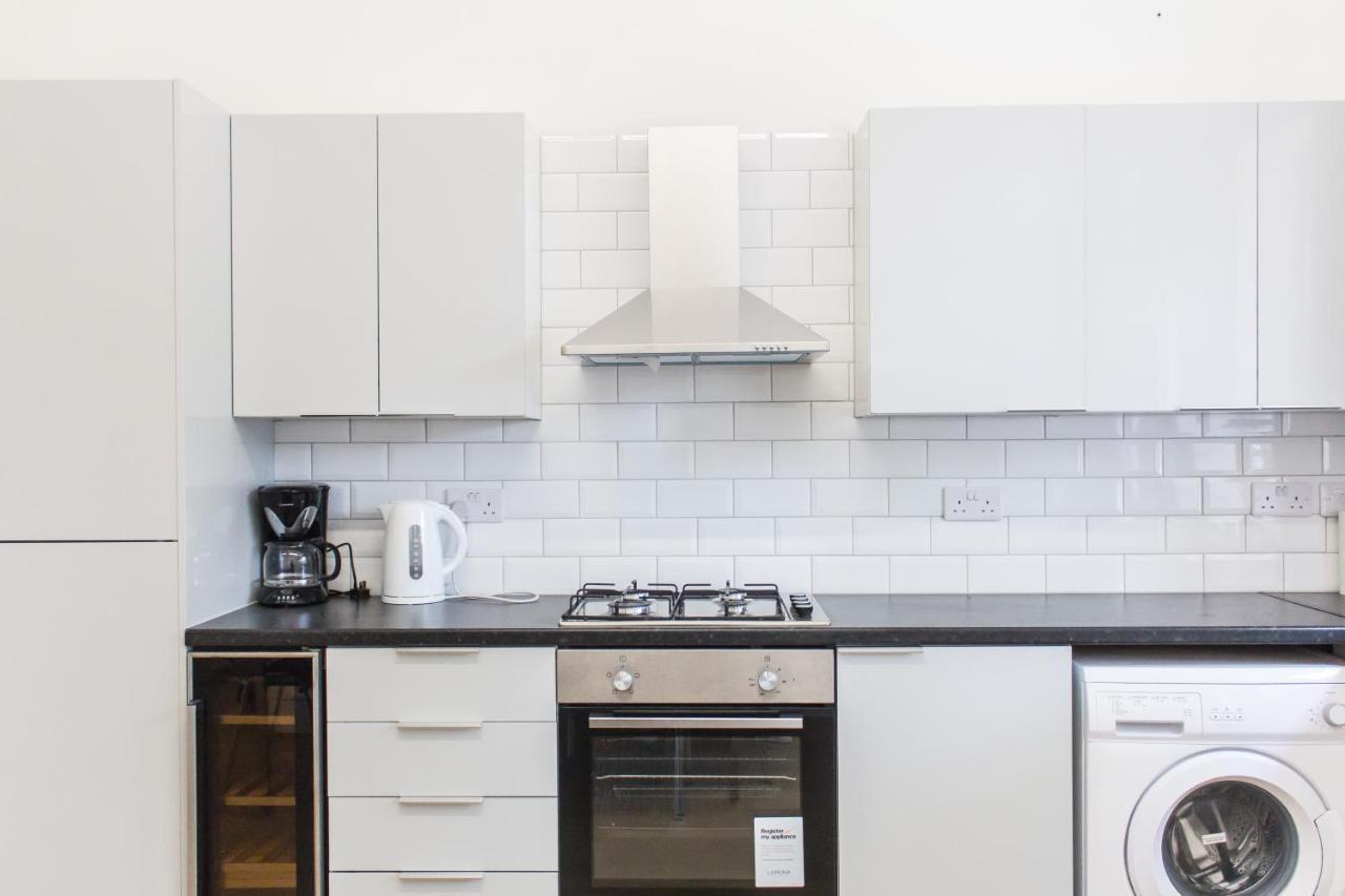 Mansion House With Spacious Close To Excel And Canarywharf *