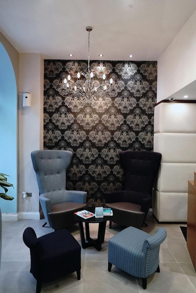 Mercure Bloomsbury 4*