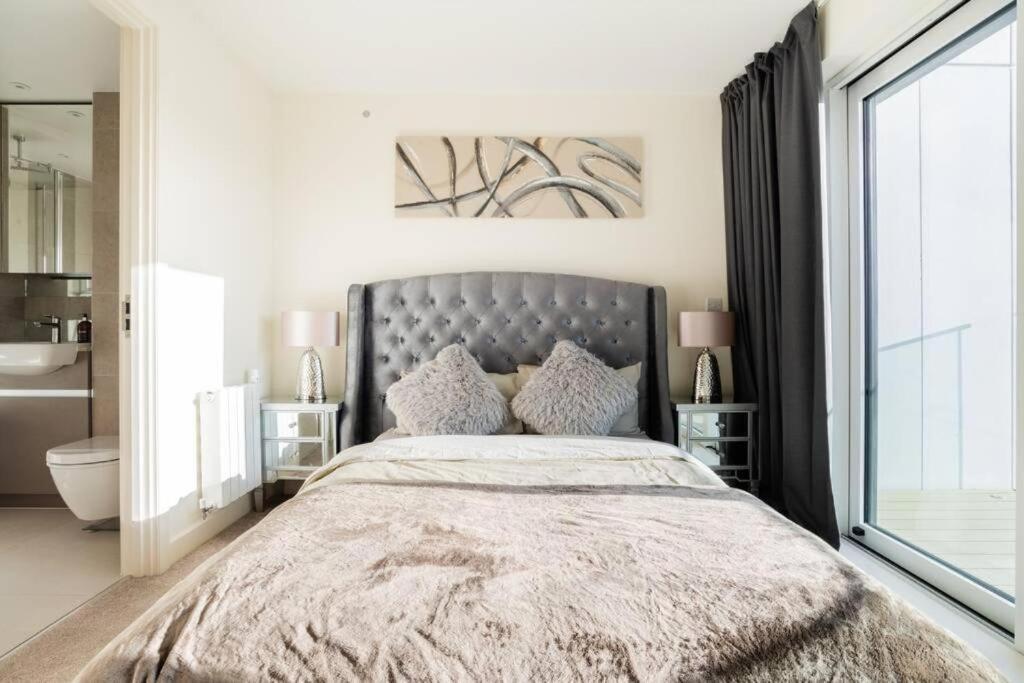 Luxury River Side Penthouse Apartamento