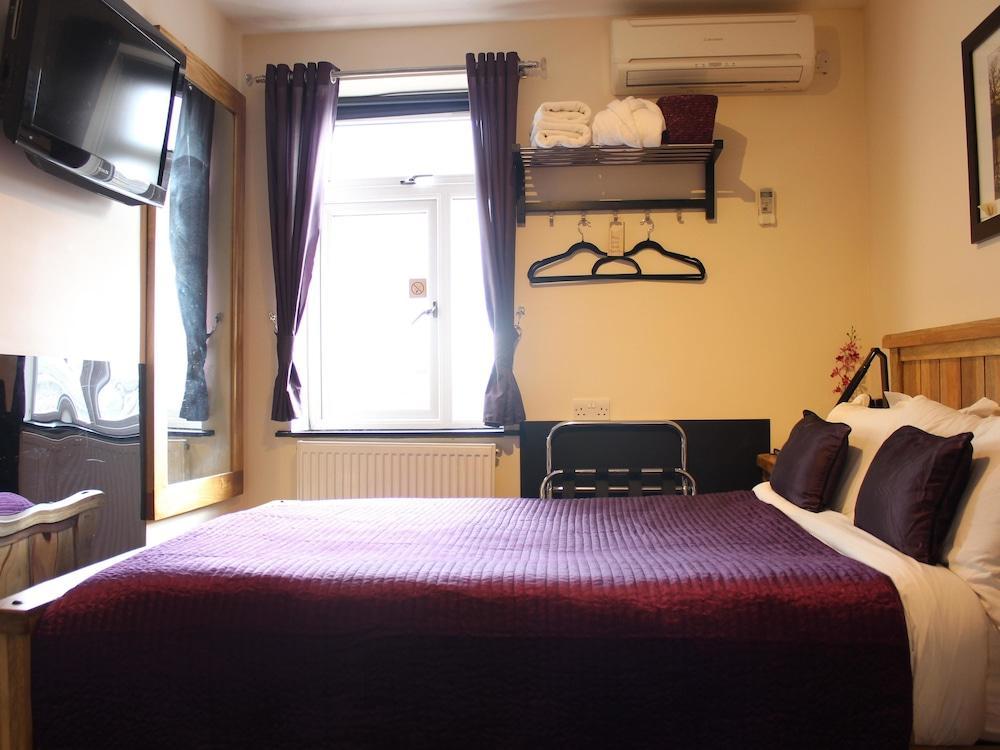 Avo Hotel 3*