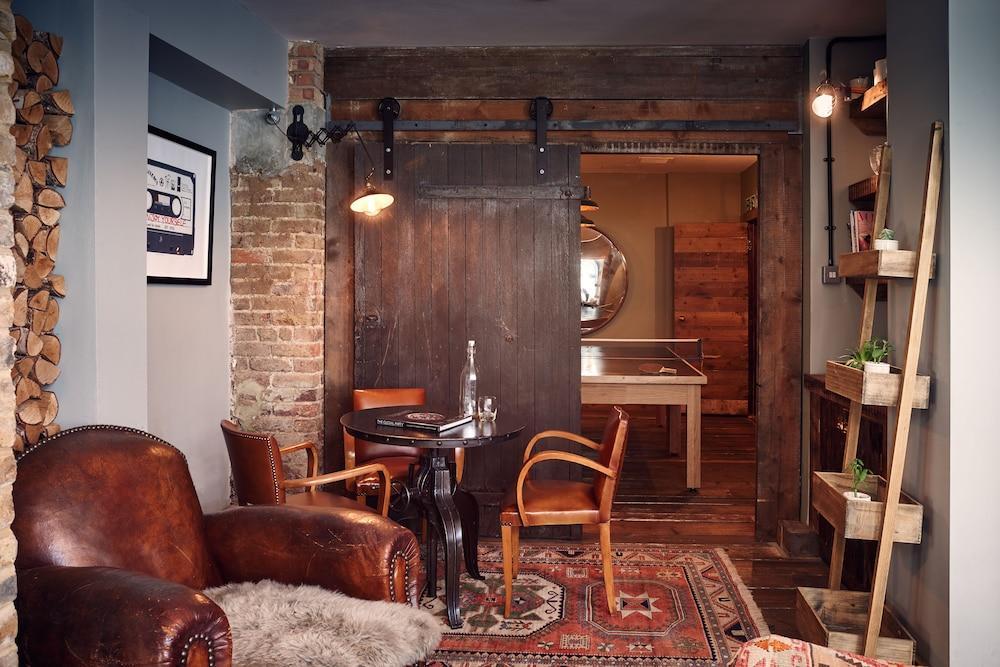 Artist Hotel London