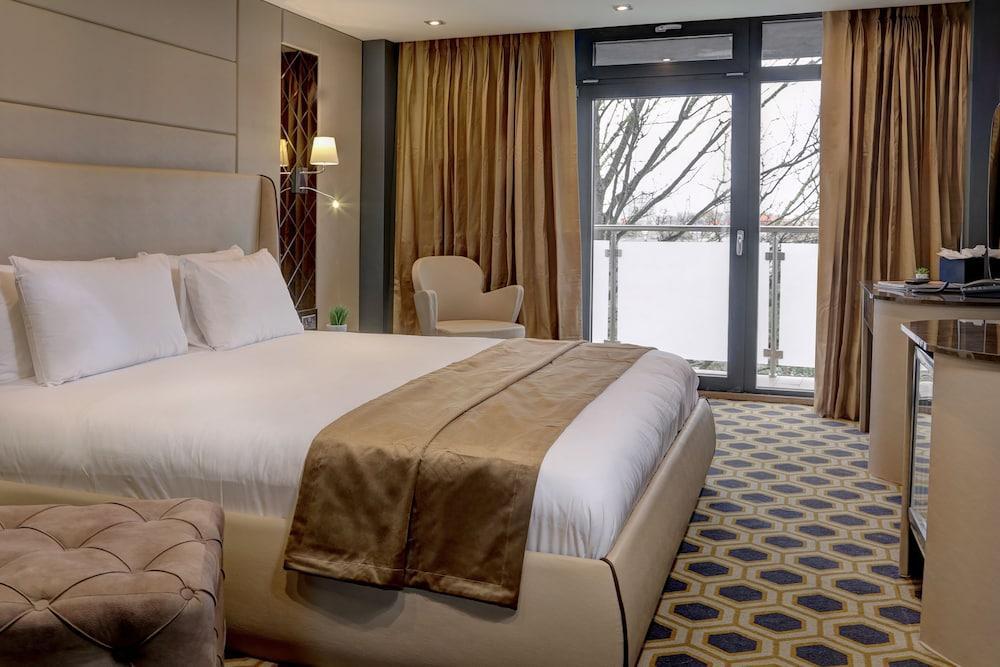 Putney Hotel; Bw Signature Collection Londen