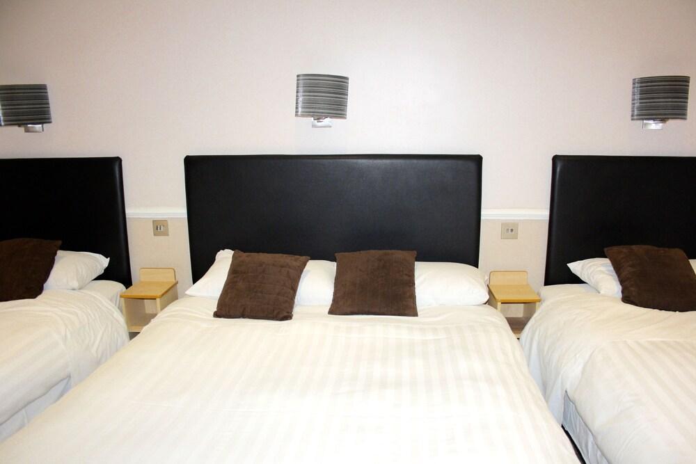 Rhodes Hotel 3*