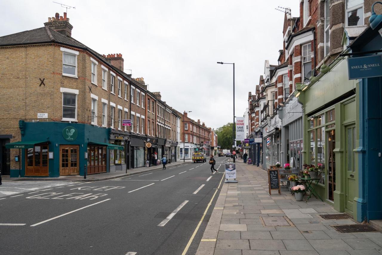 Traditional Fulham Close To The River Thames By Underthedoormat Apartment *