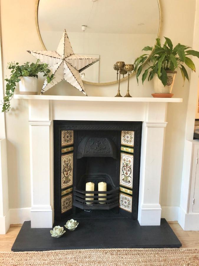 Cosy Retreat In Heart Of Se1 - 1 Bed Flat *