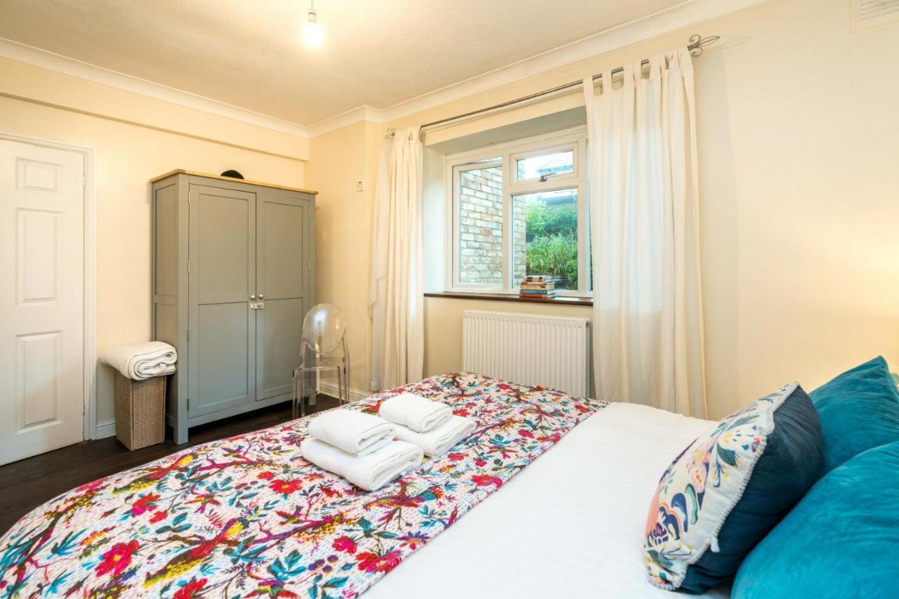 Apartamento New Fantastic 1bd Crystal Palace Flat In *