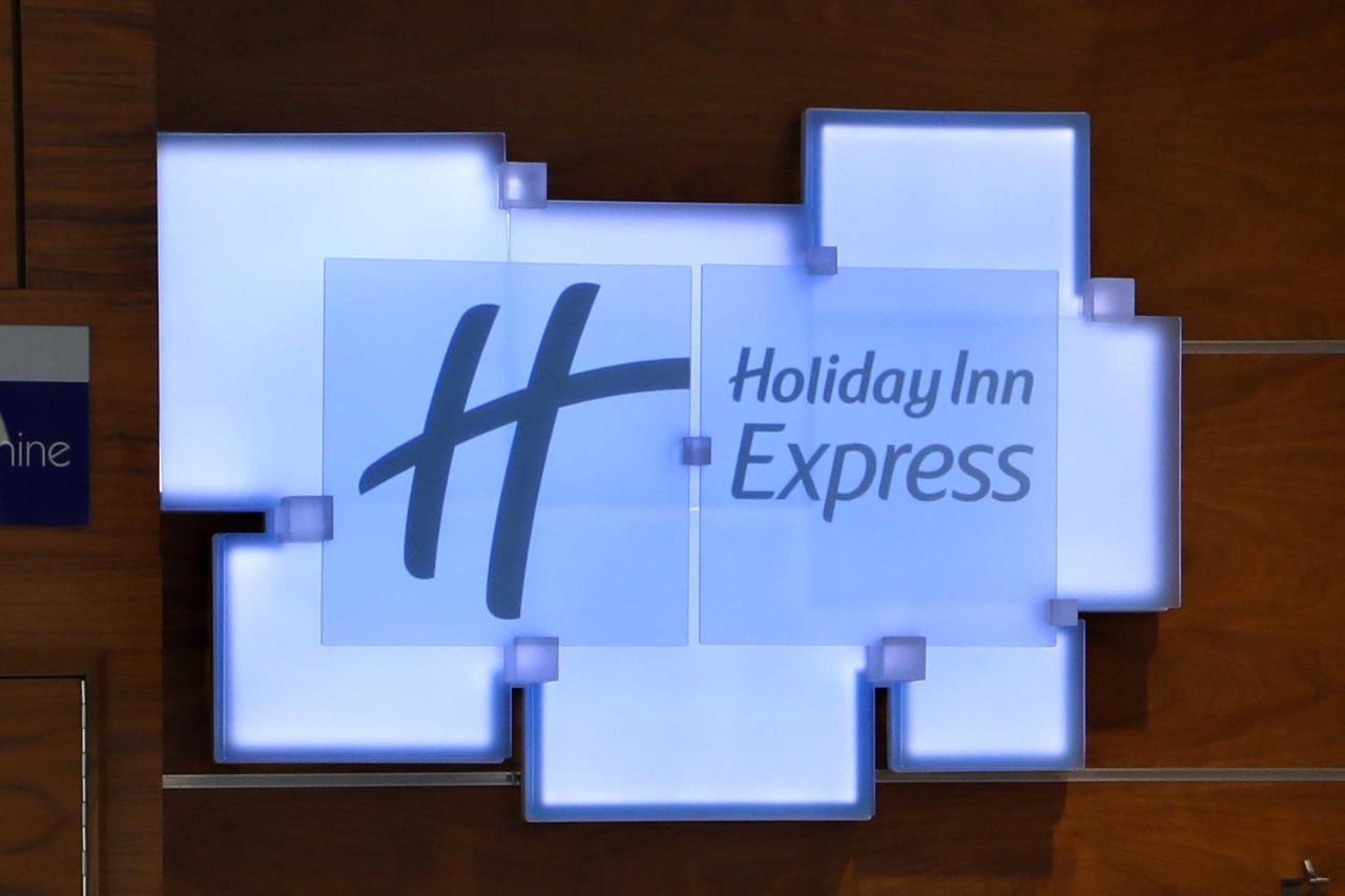 Holiday Express - Newbury Park, An Ihg Londres