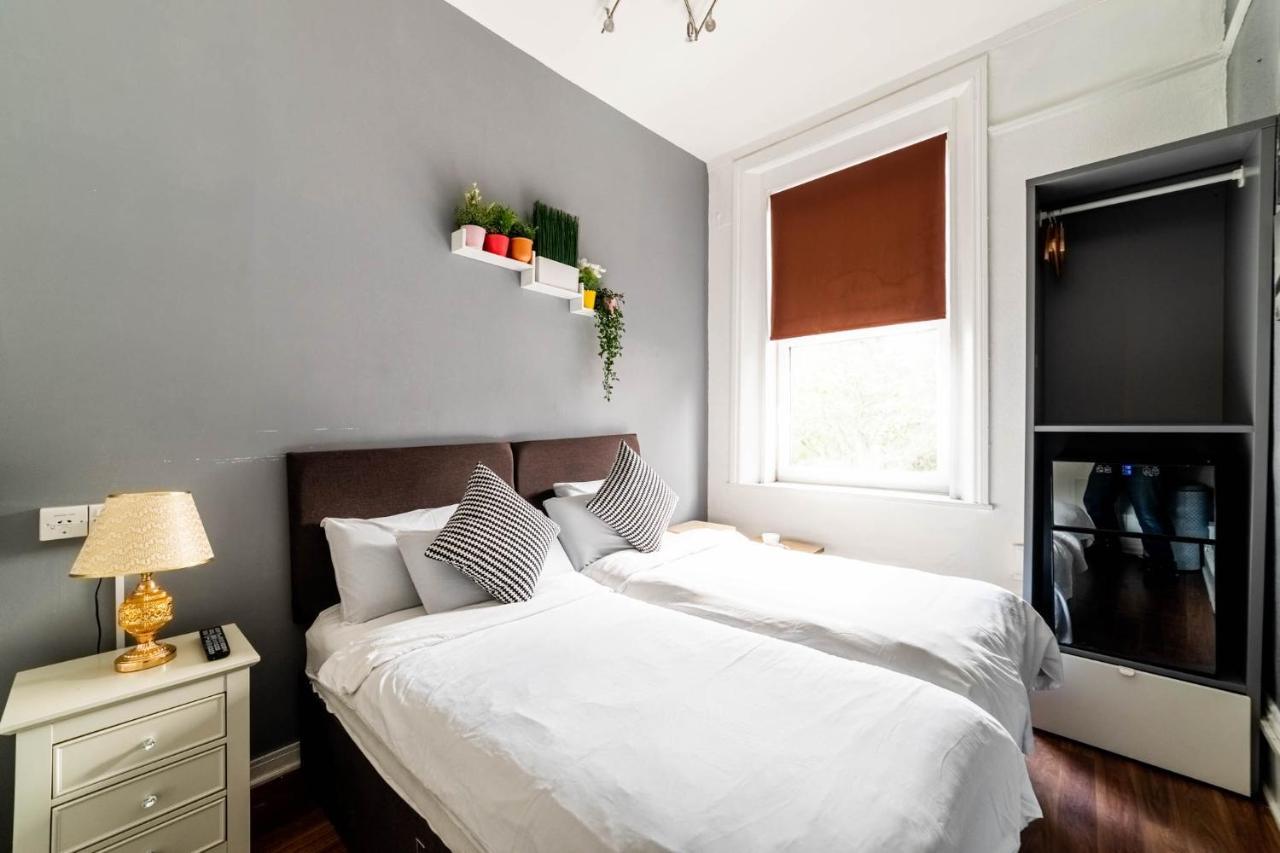 Albergue Book A Bed