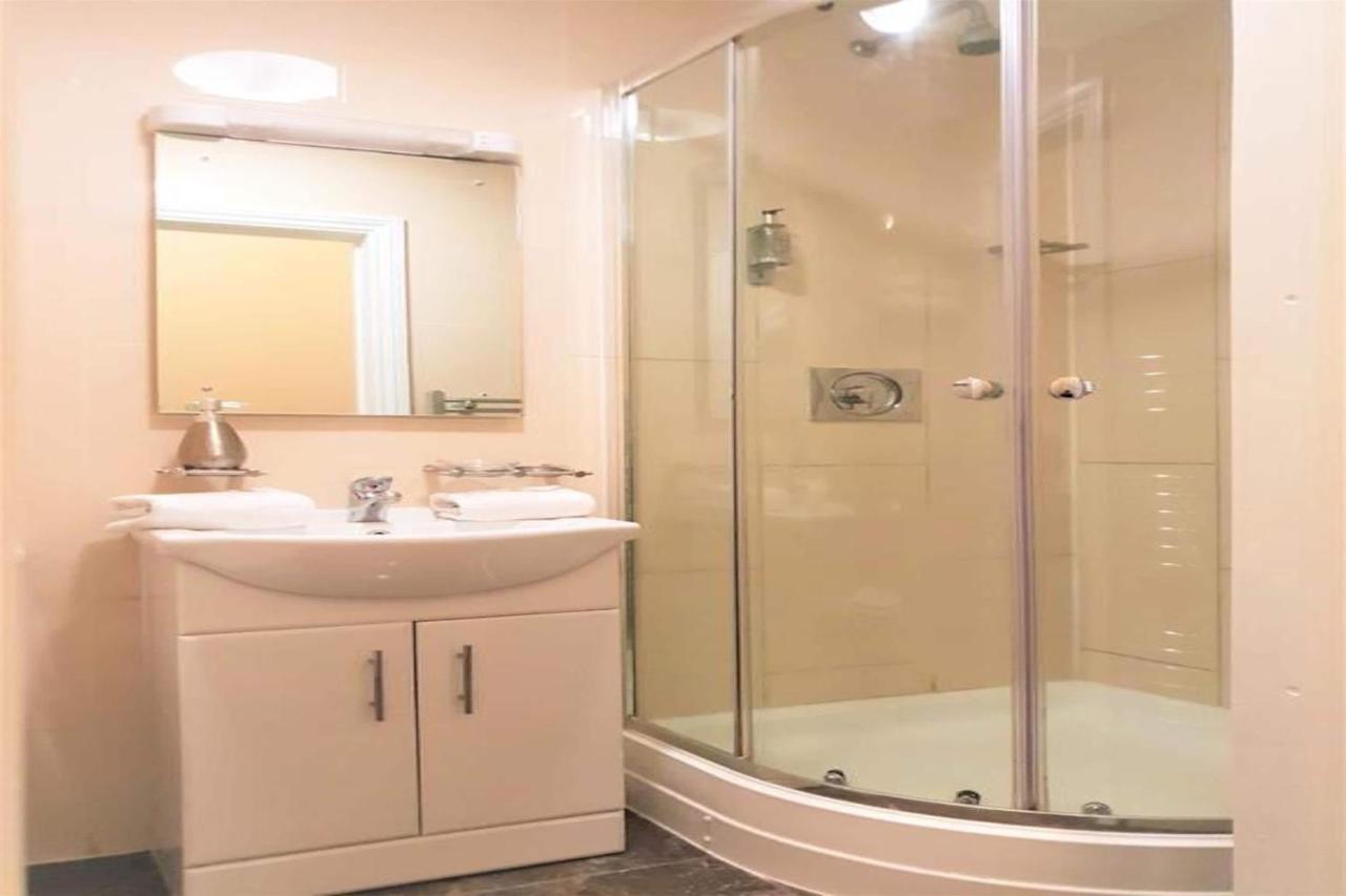 Hotel The King William 3*