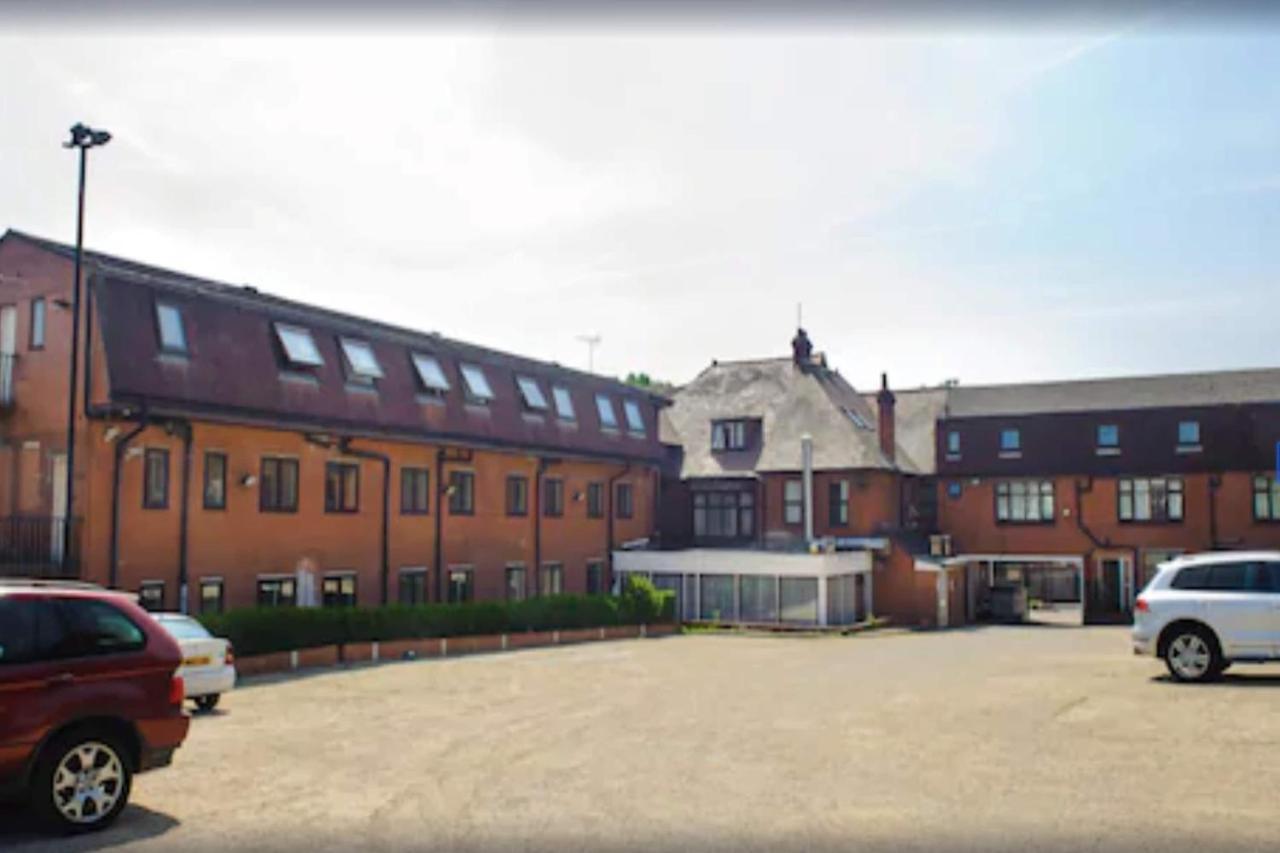 Oyo Luton Hotel Londres