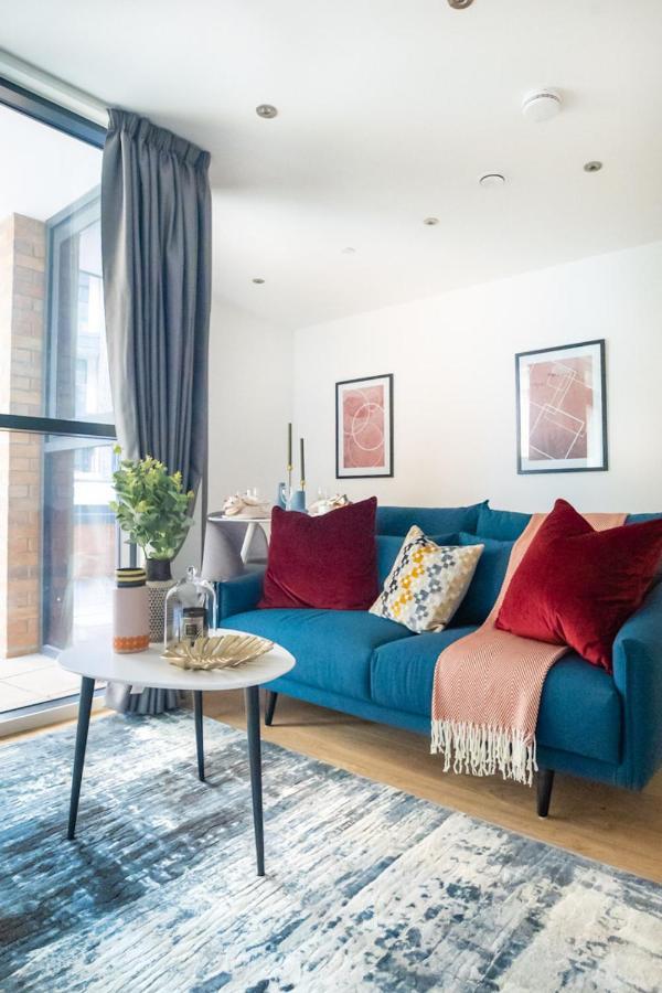 Apartamento Contemporary Apartments, Wembley - Sk Londres