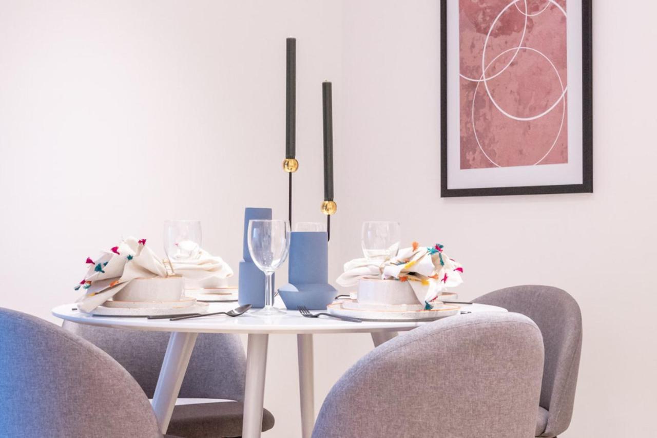 Apartamento Contemporary Apartments, Wembley - Sk Londres