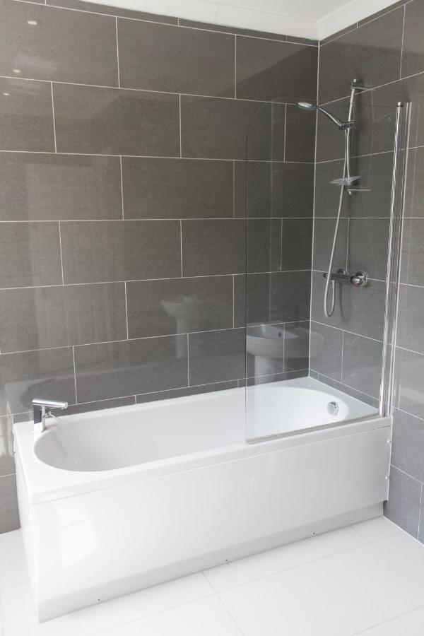 Premium Over Looking Canary Wharf Towers Appartement