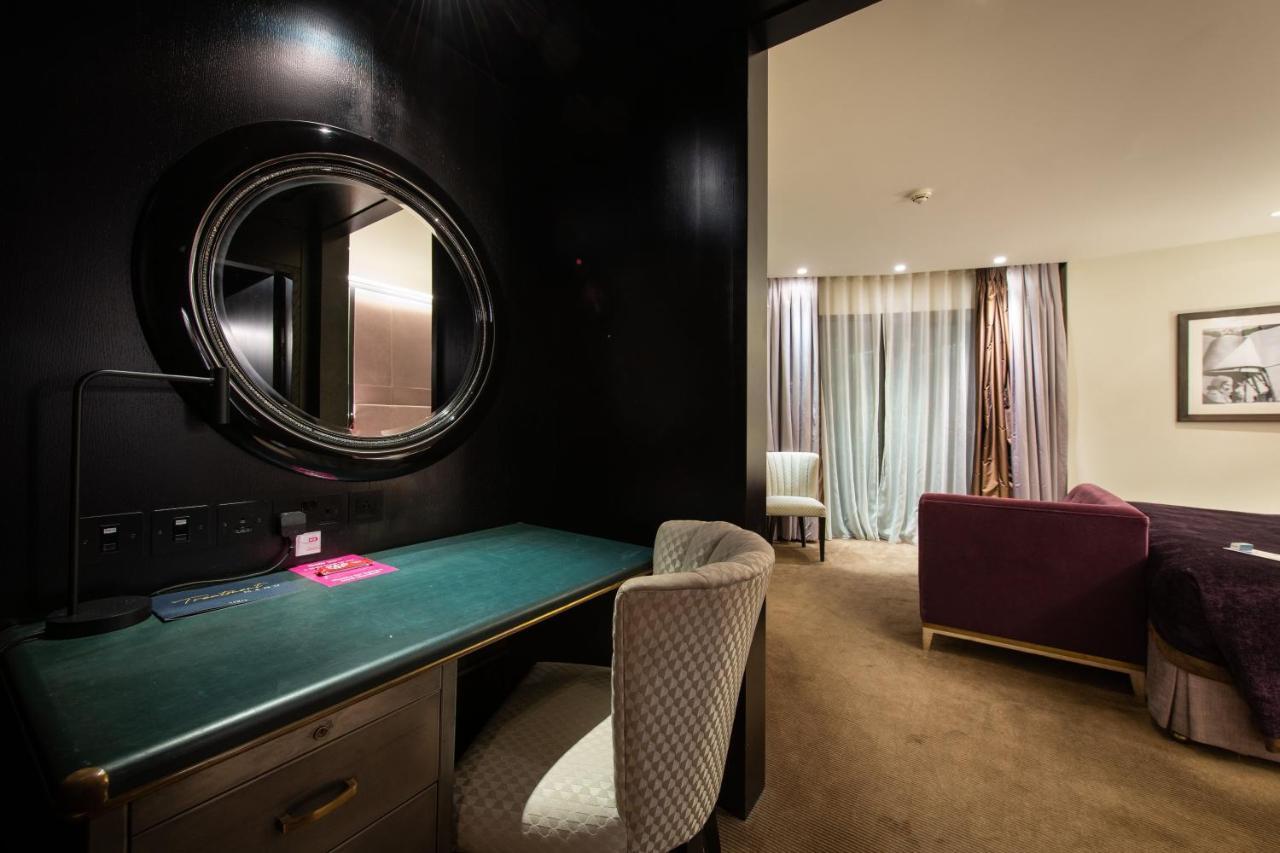 Crowne Plaza Battersea Hotel 4*