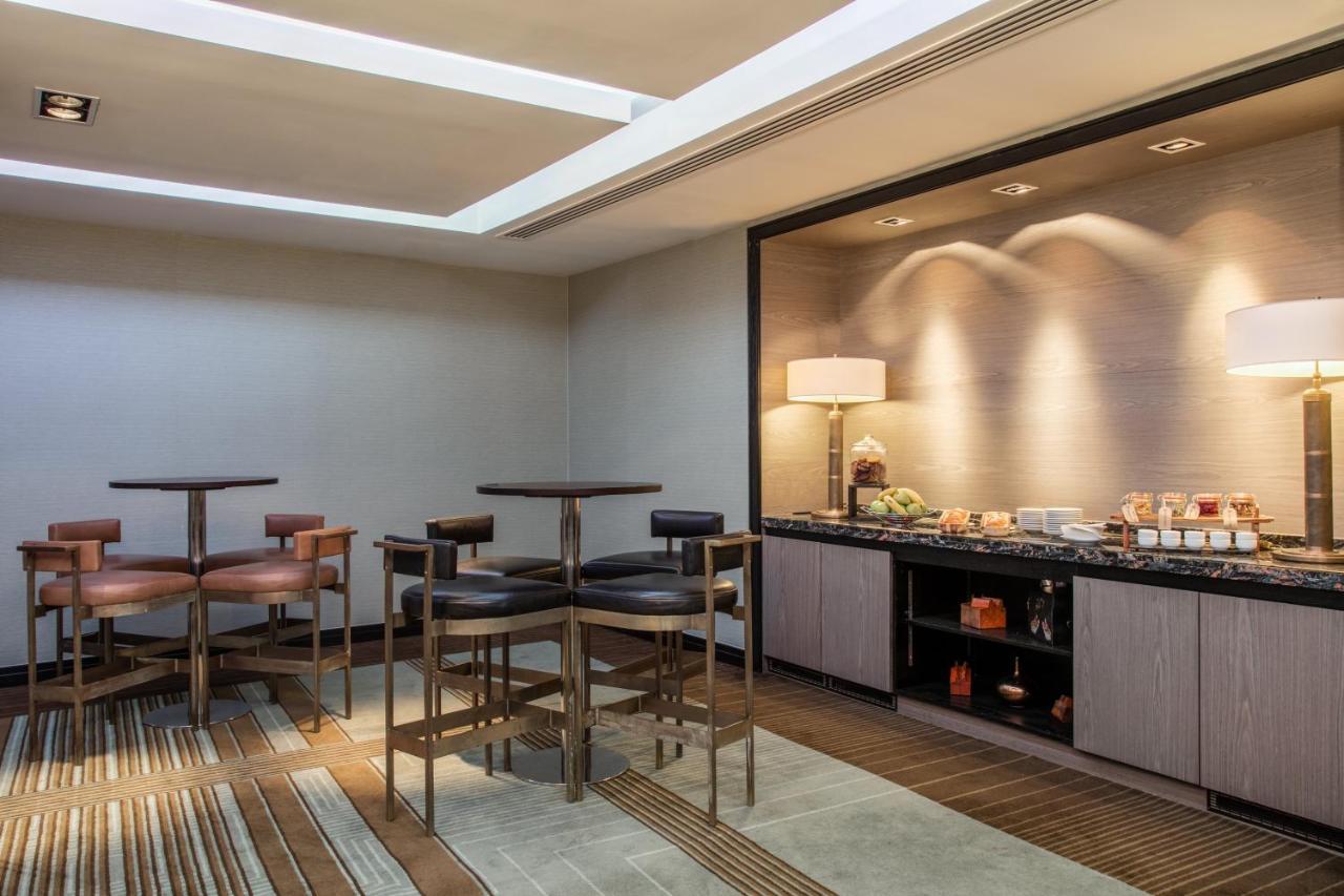 Crowne Plaza Battersea Hotel Londres