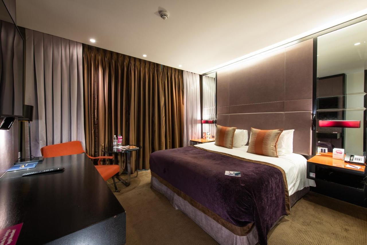 Crowne Plaza Battersea Hotel 4*