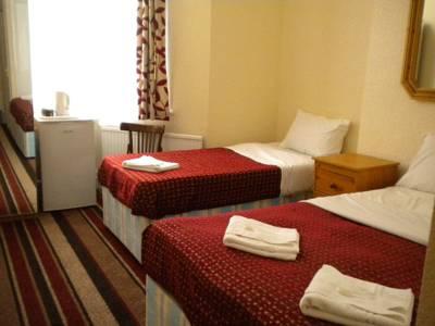Oyo Lifestyle Golden 3* London