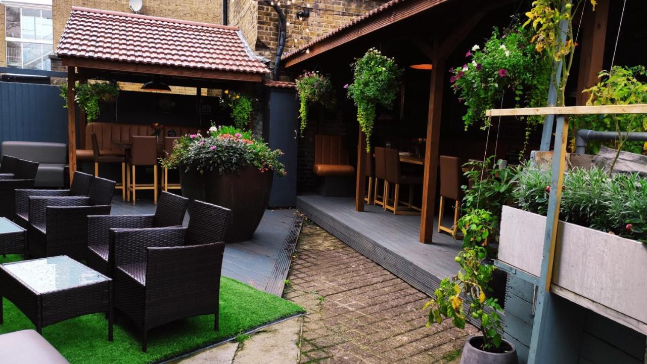 The Kilburn Arms 3* Londres