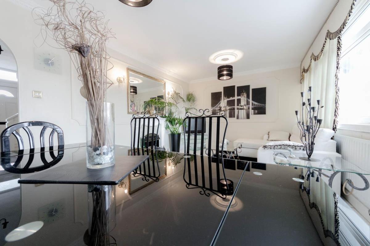 Juzz Holiday Lets Apartamento Londres