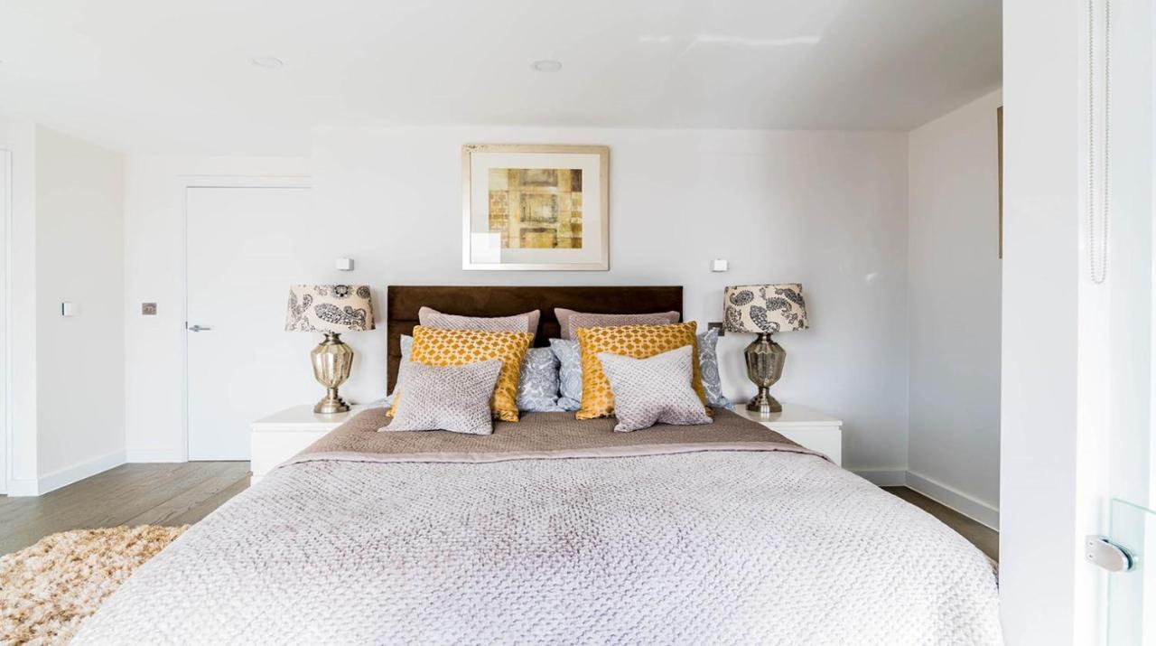 Xquisite Penthouse Bed & Breakfast