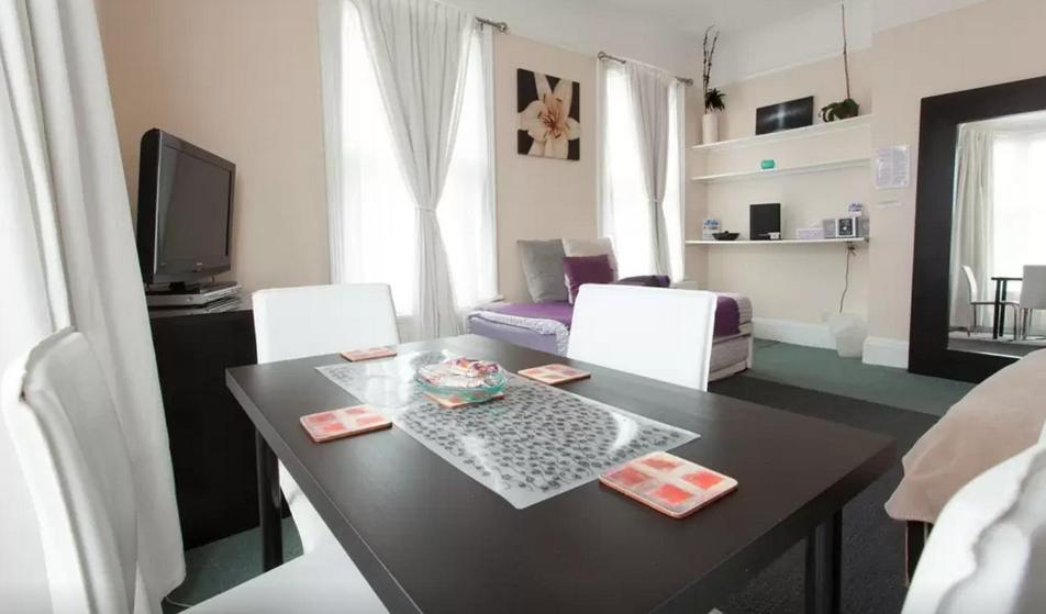 Acomodação com café da manhã  Home2home-rooms 3*