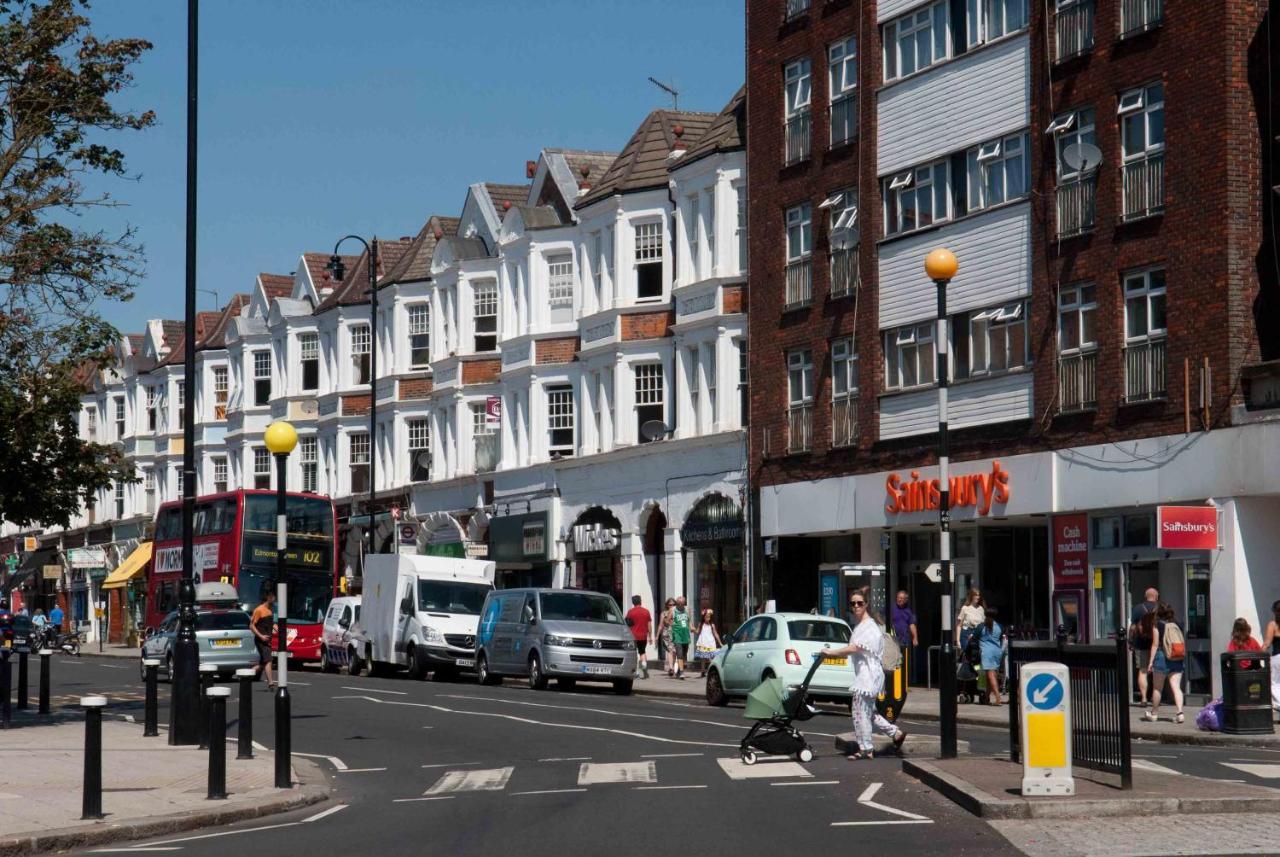 Alojamento de Acomodação e Pequeno-almoço Muswell Hill 4*