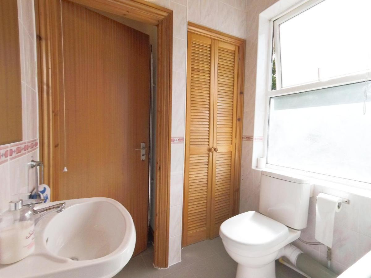 Carnation Flat A In Wembley Apartamento *