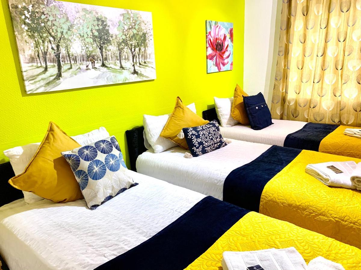 Excel 2 Bedrooms, Reception, Spacious Apartment *