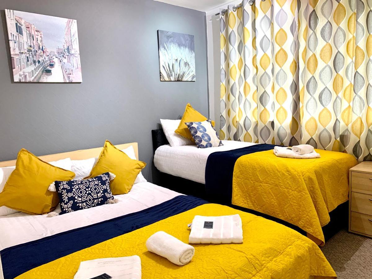 Apartamento Excel 2 Bedrooms, Reception, Spacious Londres