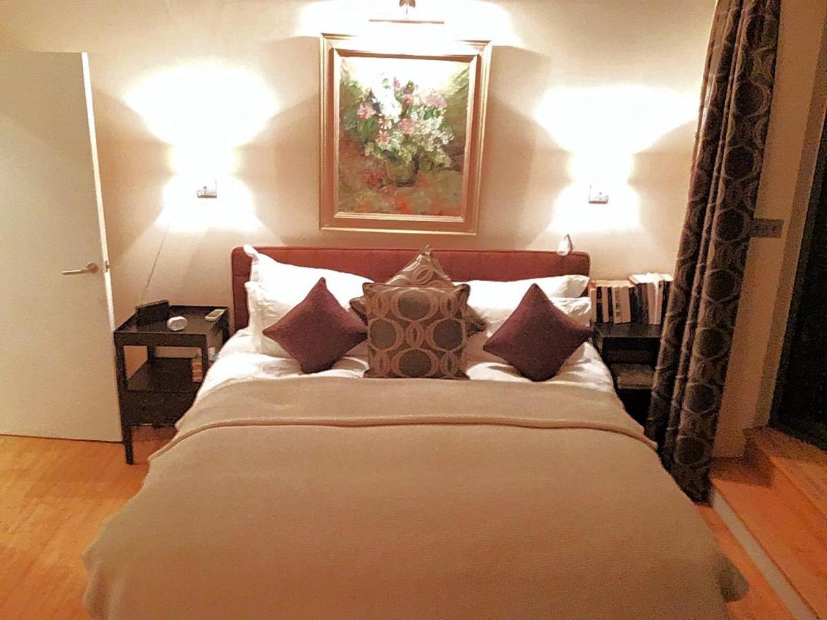 2 Bed Luxury In Bayswater - Amazing Terrace Views From 7th Floor Apartment *