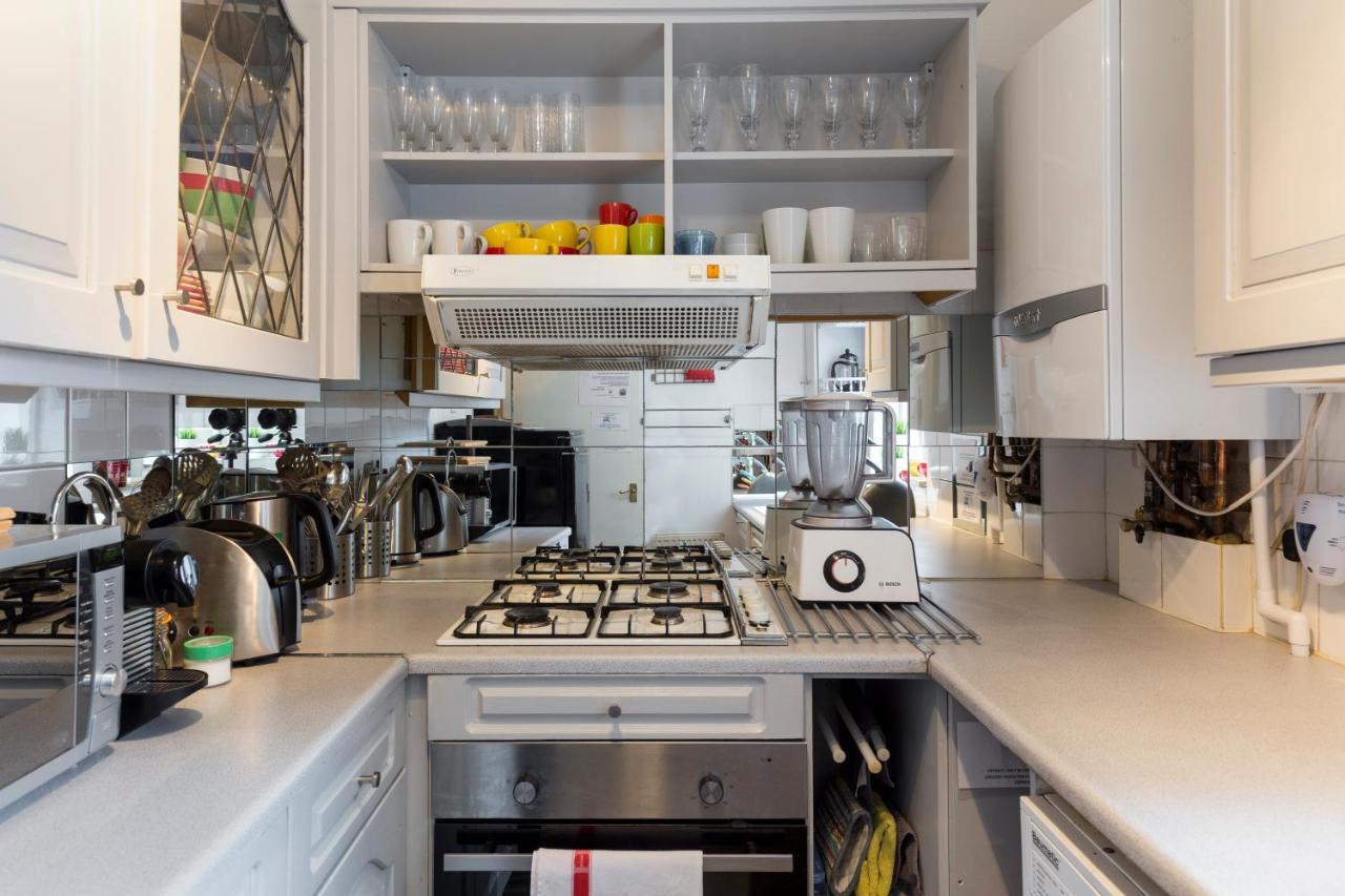 Modernised 1 And 2 Bedrooms Option Terrace And Balcony High Street * Londres