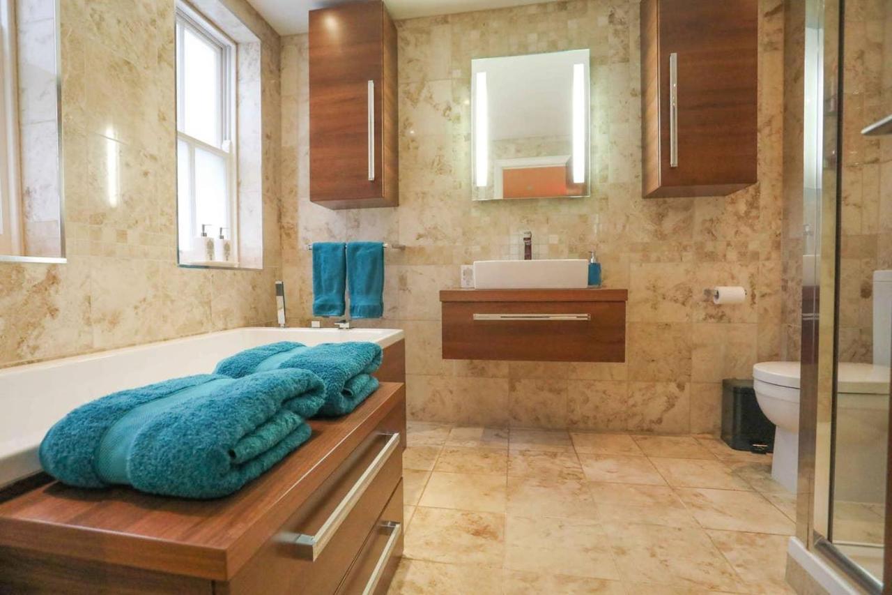 Apartment Lovely 2 Bed Garden Flat Warren Street *