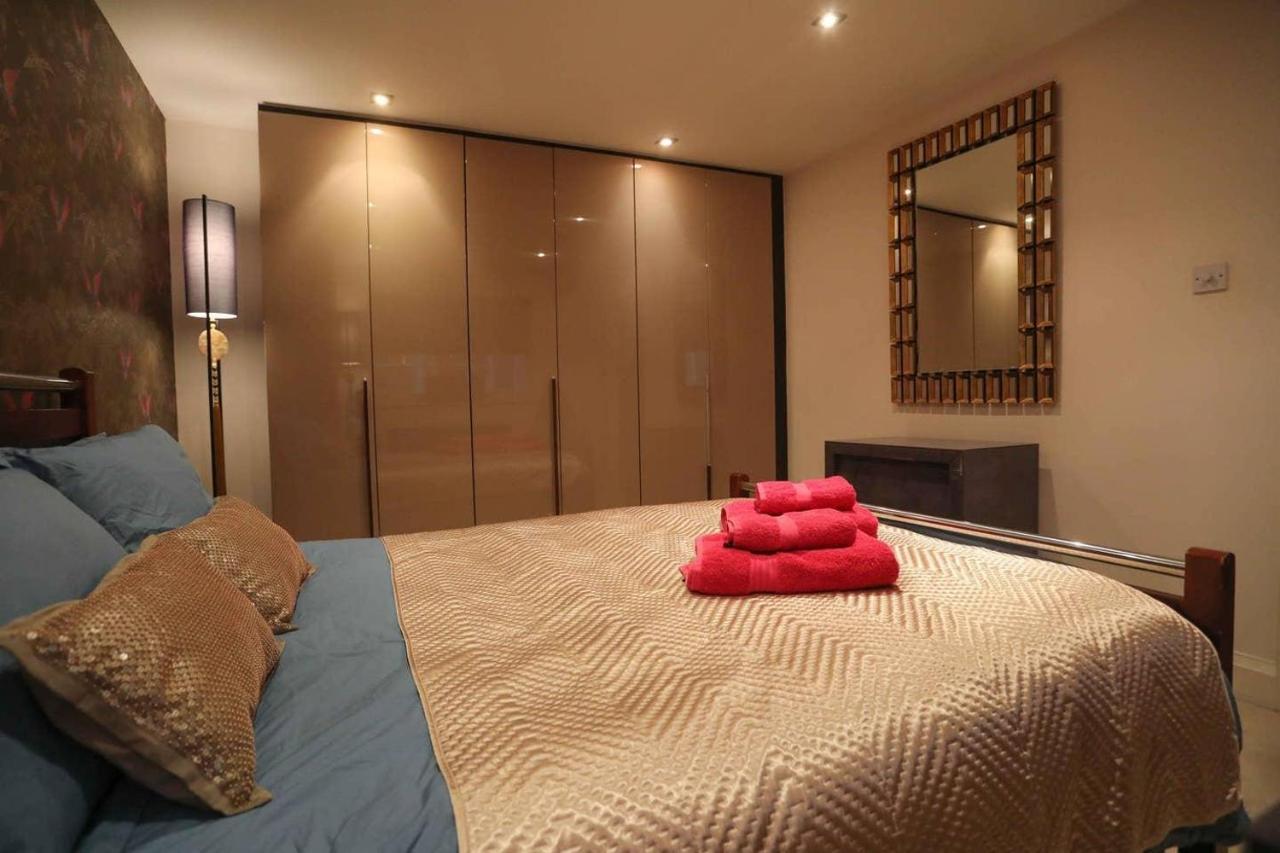 Lovely 2 Bed Garden Flat Warren Street Apartment *