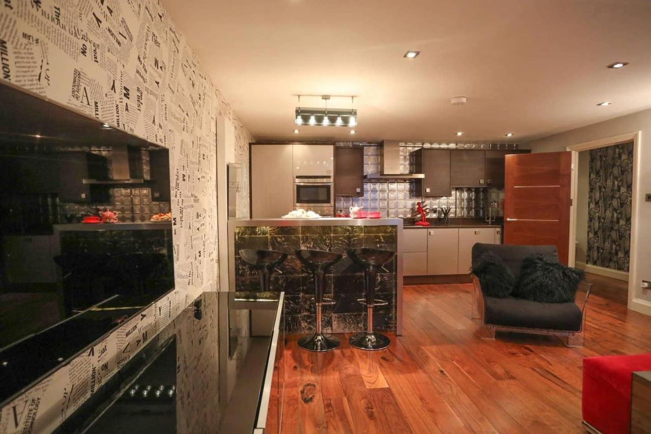 Lovely 2 Bed Garden Flat Warren Street * London