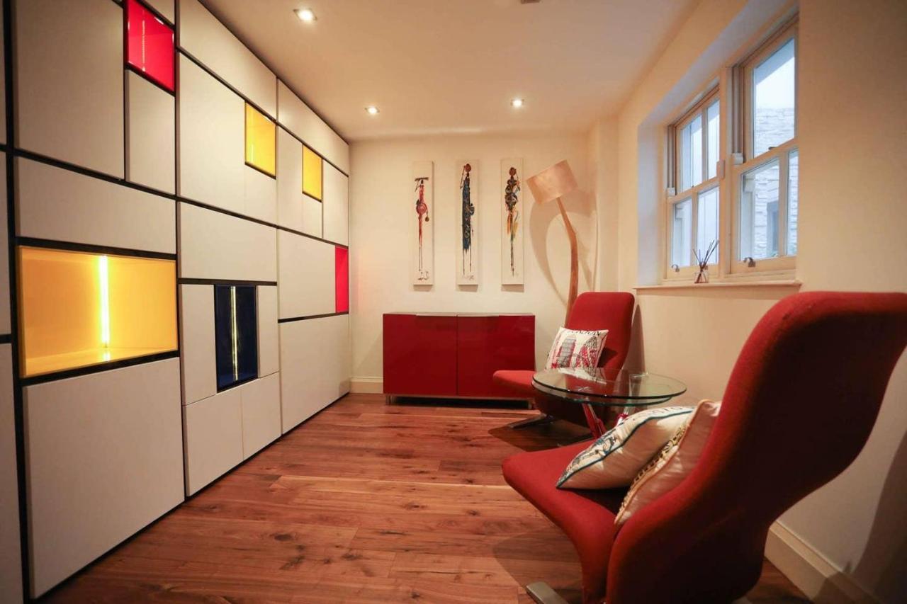 Lovely 2 Bed Garden Flat Warren Street *
