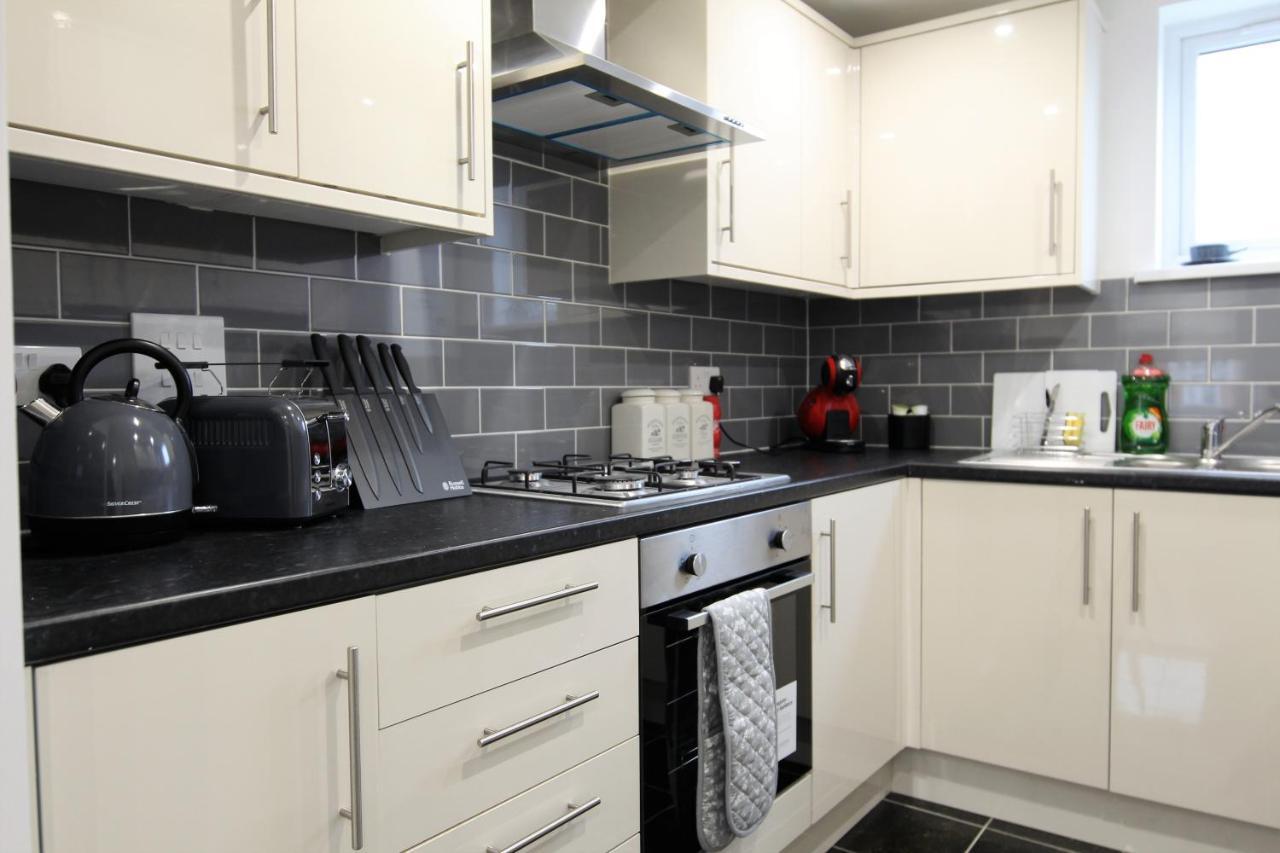 Modern 2 Bedroom In The Heart Of Greenwich Apartamento