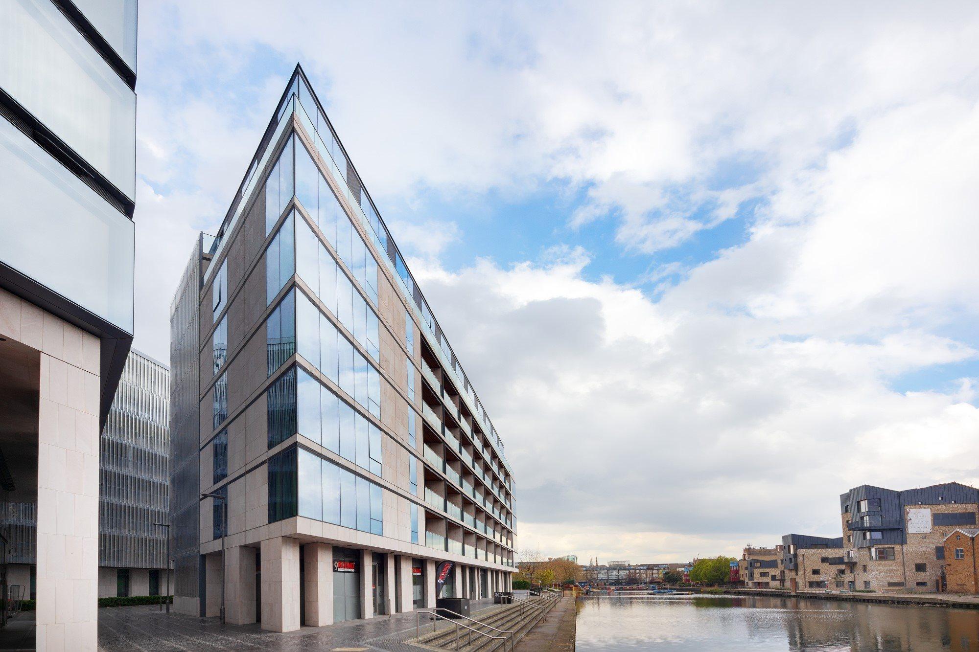 Lexicon Book House Apartamento