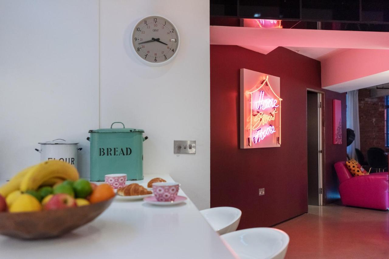Amazingly Luxurious Loft Apartment, Soho - 3 Bedrooms, 2 Bath & Office * Londres