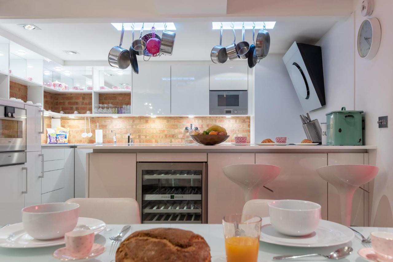 Amazingly Luxurious Loft Apartment, Soho - 3 Bedrooms, 2 Bath & Office * Londres