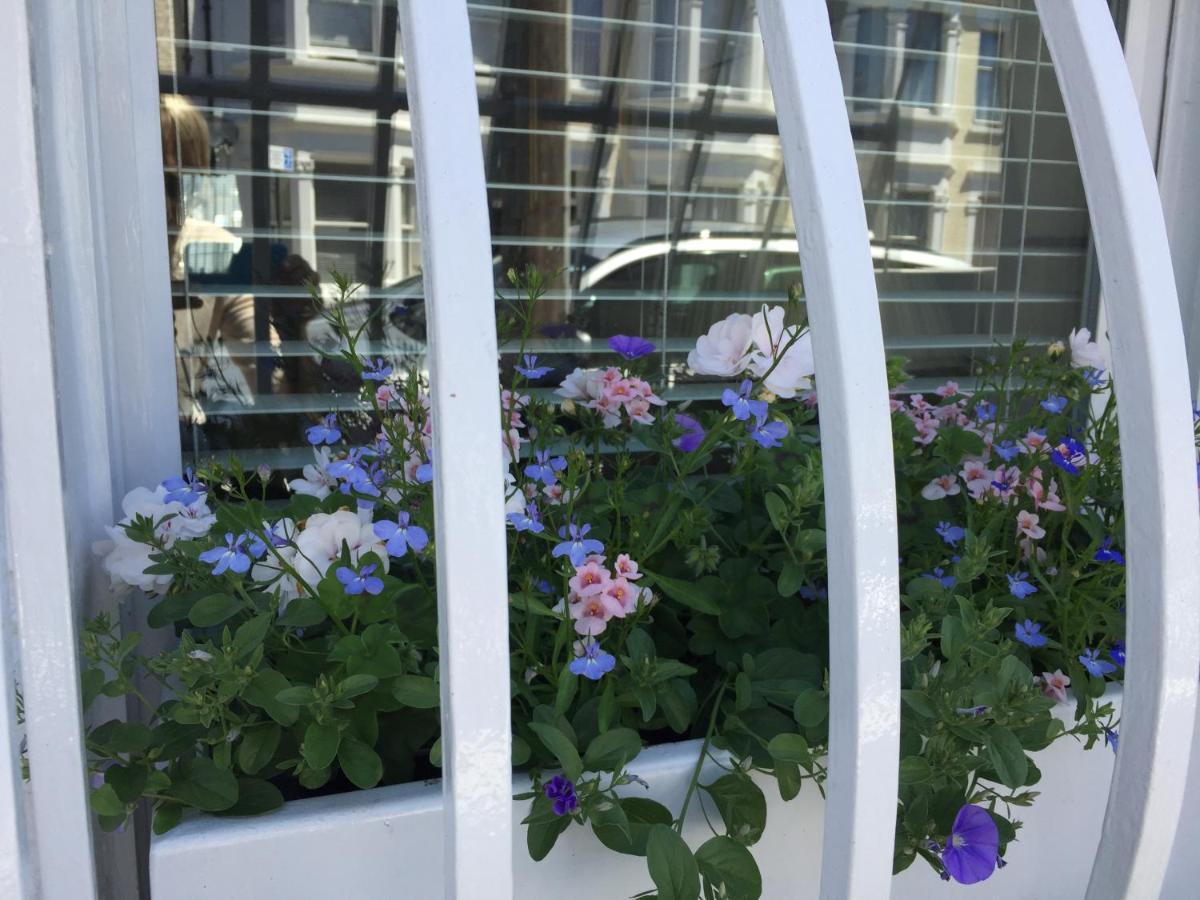 Bed & Breakfast Fulham London