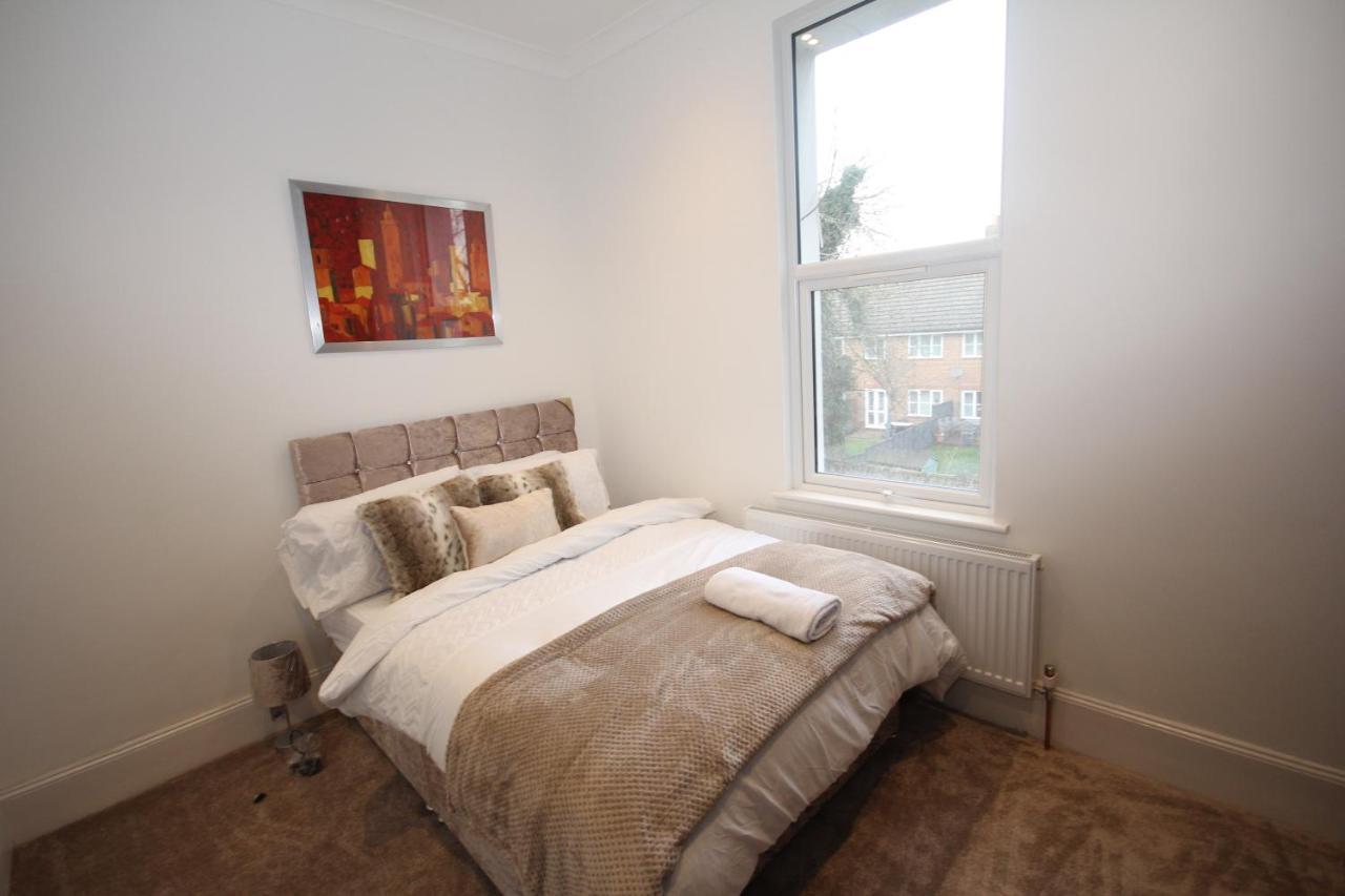 Great West Road Flat C Londen