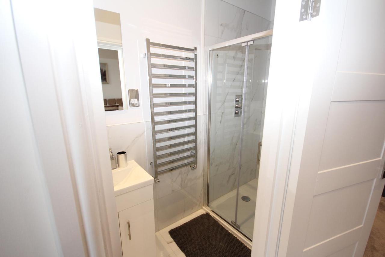 Great West Road Flat C Appartement Londen