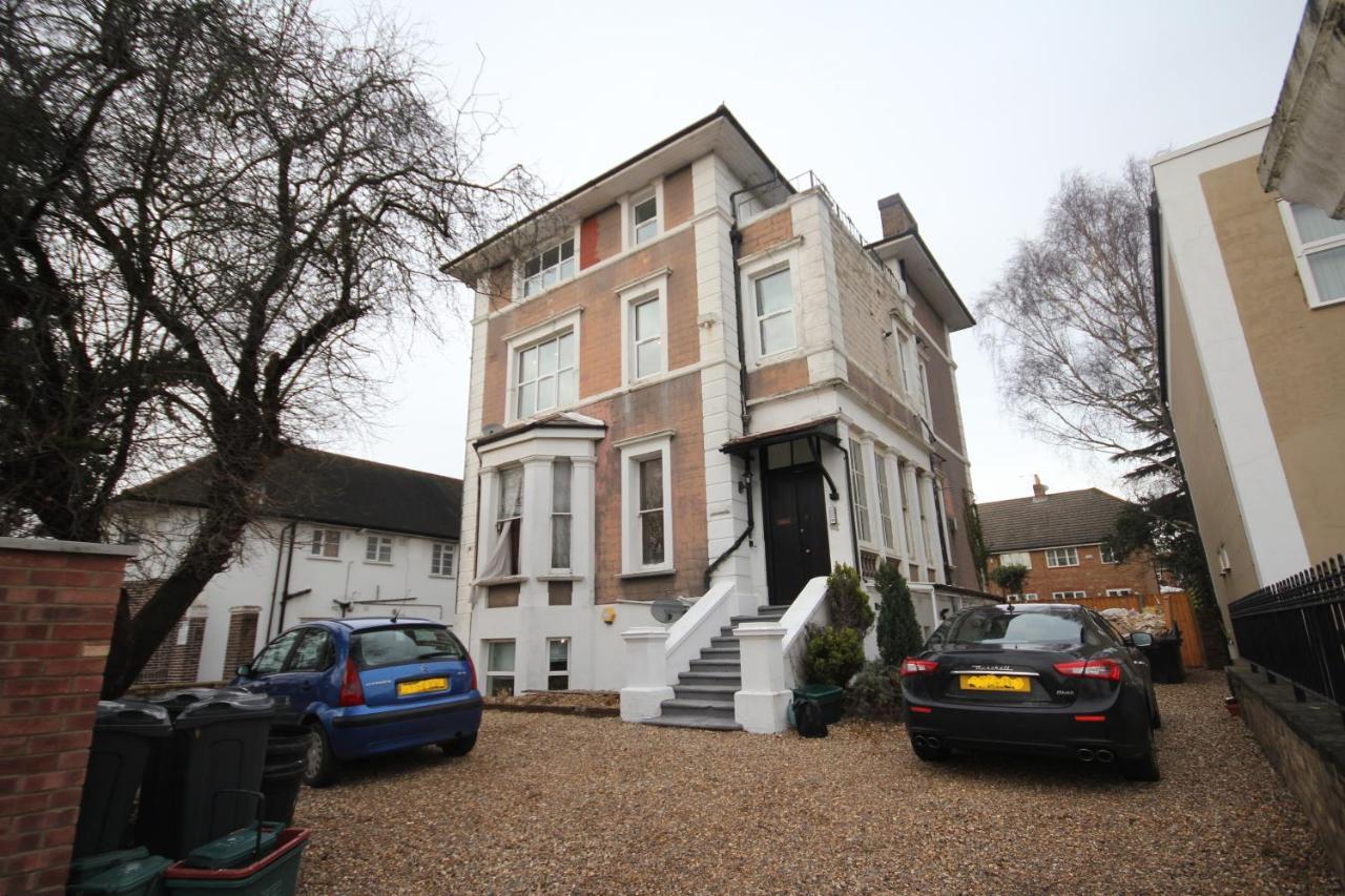 Great West Road Flat C Londen