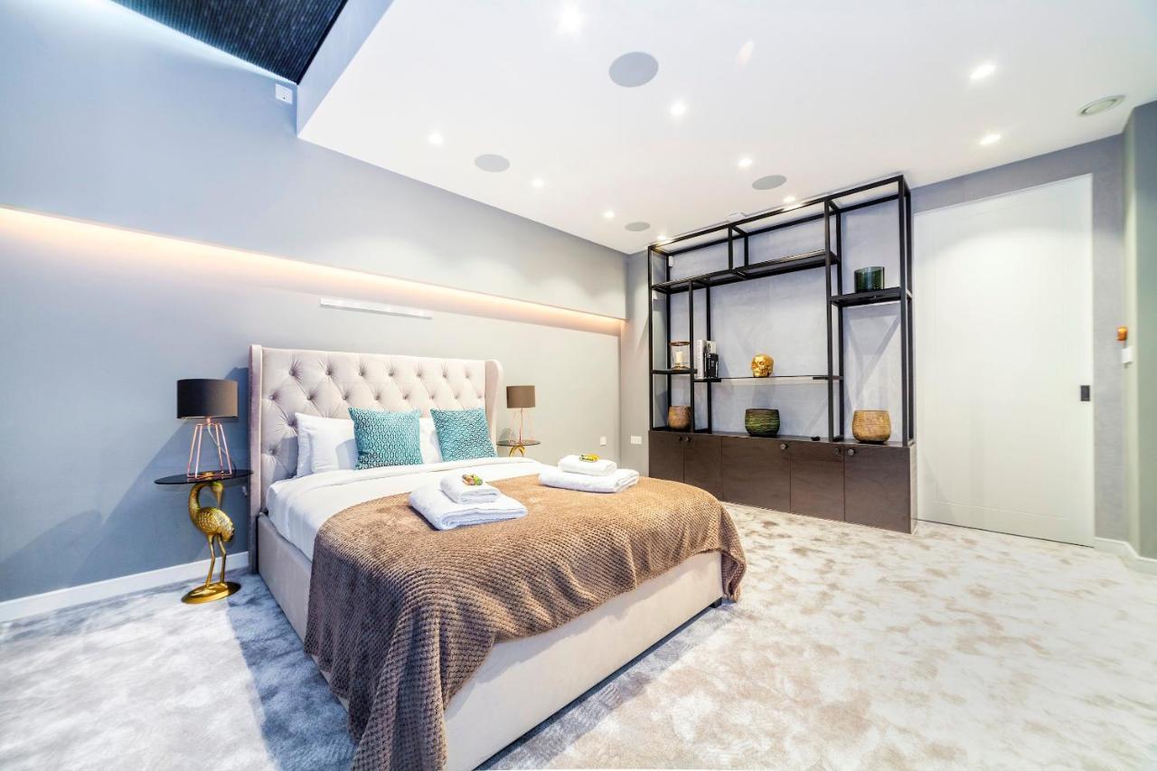Battersea Church Road I Unique 3 Bedrooms Luxurious House Near Battersea Park * Londres