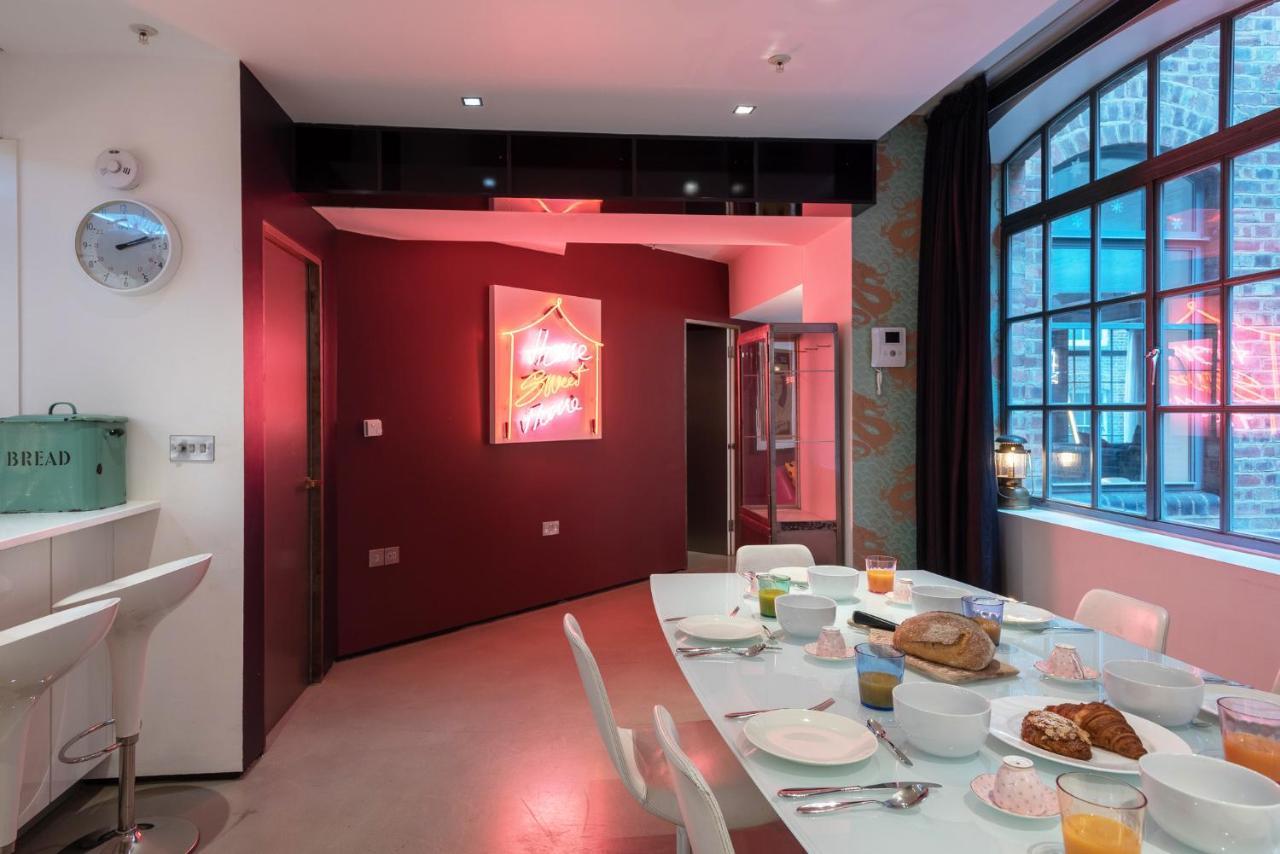 Amazingly Luxurious Loft Apartment, Soho - 3 Bedrooms, 2 Bath & Office *