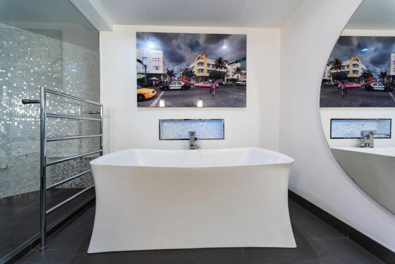 Amazingly Luxurious Loft Apartment, Soho - 3 Bedrooms, 2 Bath & Office Apartamento Londres