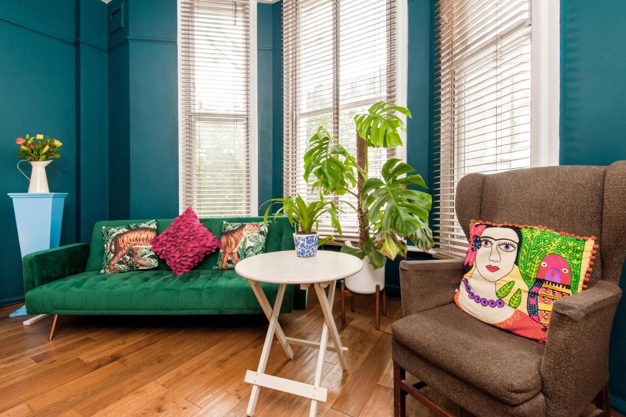 Boutique Style Large In Victorian Conversion *