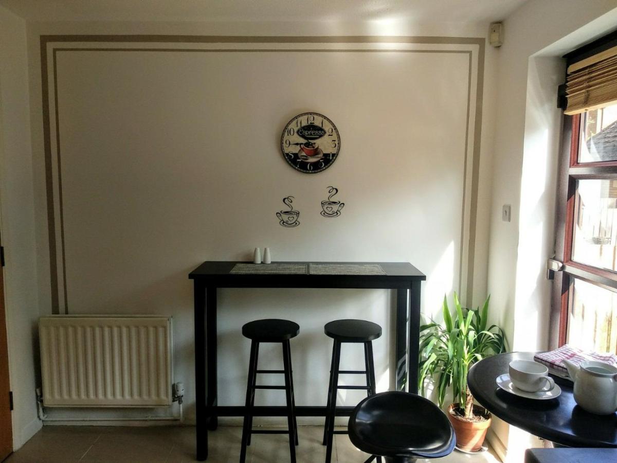 With En-suite And Free Parking Maison d'hôtes Londres