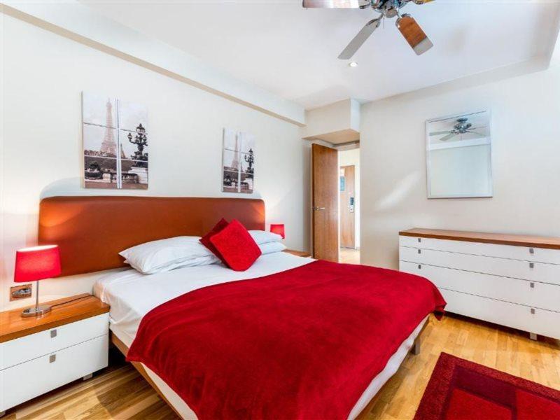 Cosy In With Jacuzzi 4* Londres