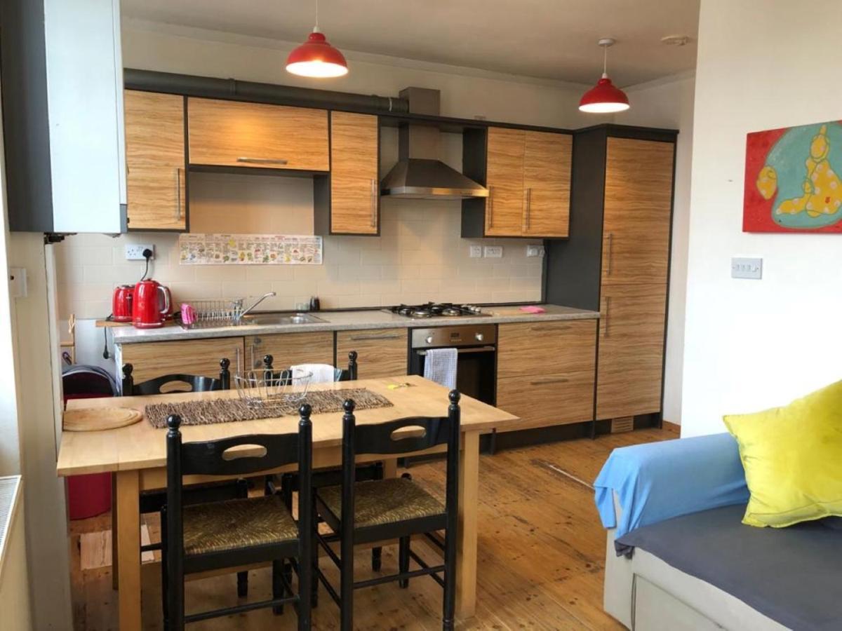 Splendid 1 Bedroom Flat + Terrace Appartement